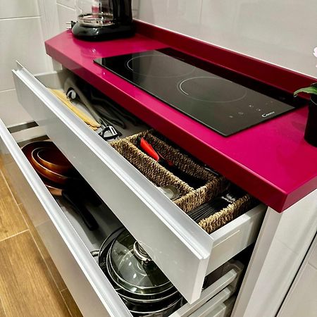 Apartamento Puerta del Sol Pink Madrid Exterior foto